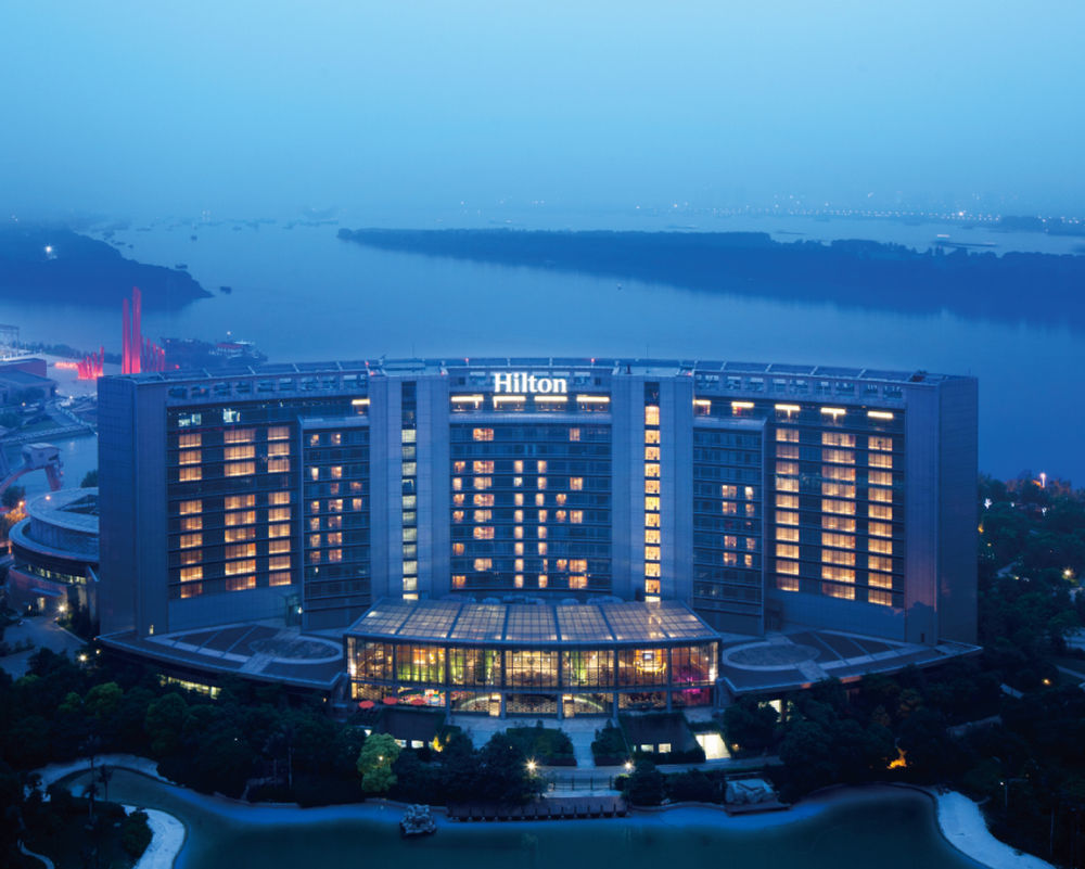 Hilton Nanjing Riverside Esterno foto